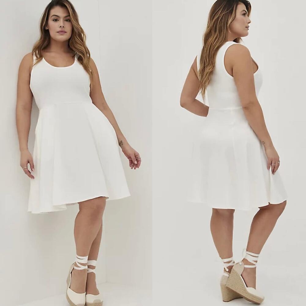 Torrid 4 (4X 26) New Sexy Foxy Scoop Neck‎ (Off) White Tank Dress w/Pockets